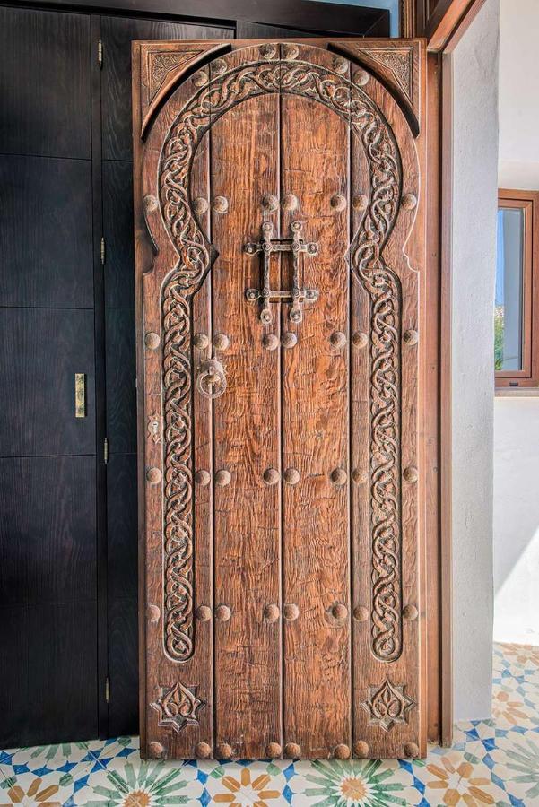 Apartamentos Turisticos Bahia De Trafalgar Zahora Eksteriør billede