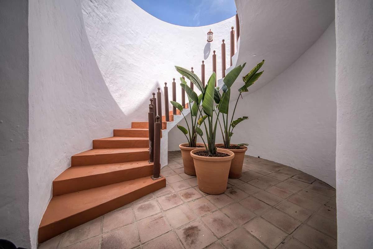 Apartamentos Turisticos Bahia De Trafalgar Zahora Eksteriør billede
