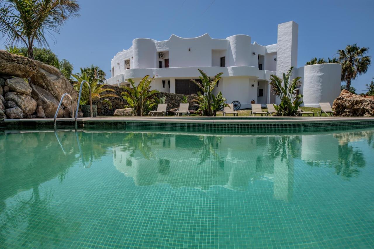 Apartamentos Turisticos Bahia De Trafalgar Zahora Eksteriør billede